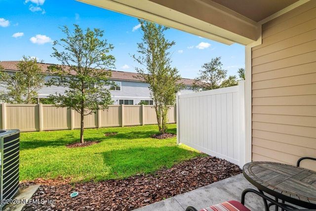 281 ANNIES Place, Jacksonville, FL 32218