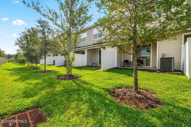 281 ANNIES Place, Jacksonville, FL 32218