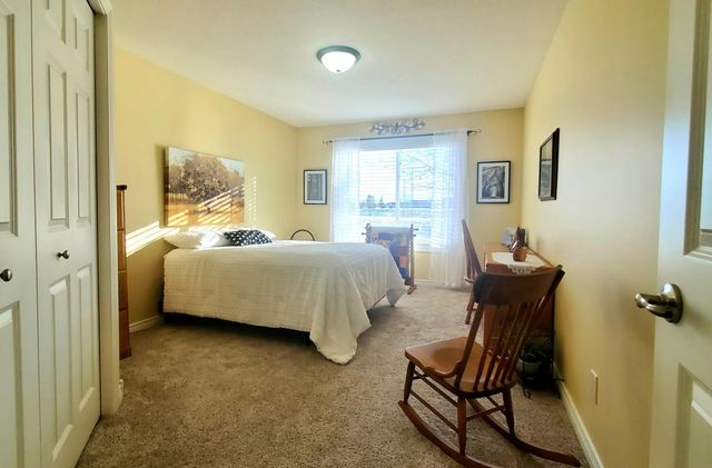 2517 7th Avenue SE, Willmar, MN 56201