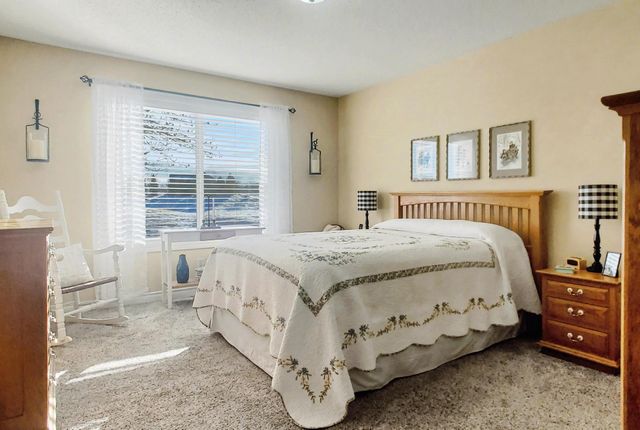 2517 7th Avenue SE, Willmar, MN 56201