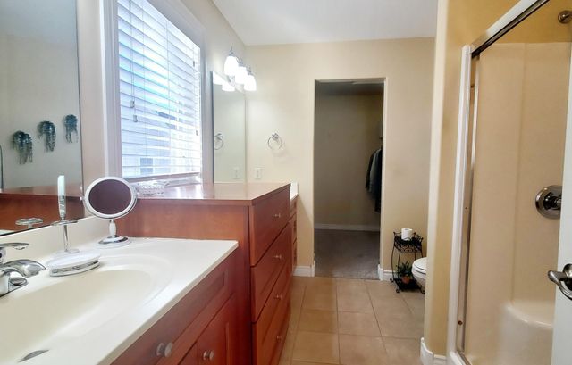 2517 7th Avenue SE, Willmar, MN 56201