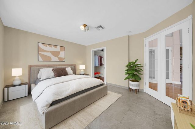 1450 E ROYAL PALM Road, Phoenix, AZ 85020