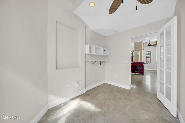1450 E ROYAL PALM Road, Phoenix, AZ 85020