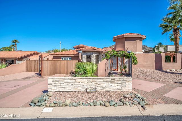 1450 E ROYAL PALM Road, Phoenix, AZ 85020