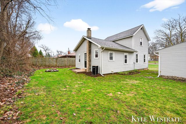 1537 Diamond Avenue NE, Grand Rapids, MI 49505