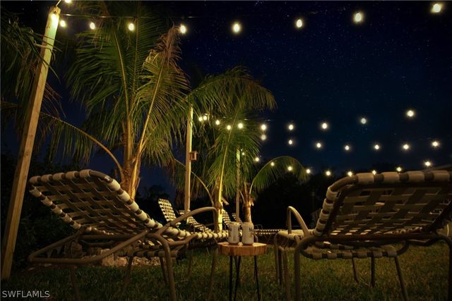 528 14th ST N, Naples, FL 34102