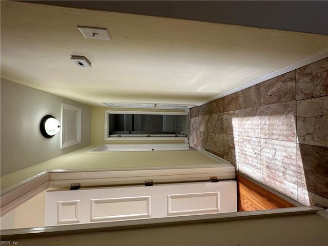 3633 Kim TER, Virginia Beach, VA 23452