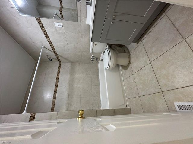 3633 Kim TER, Virginia Beach, VA 23452
