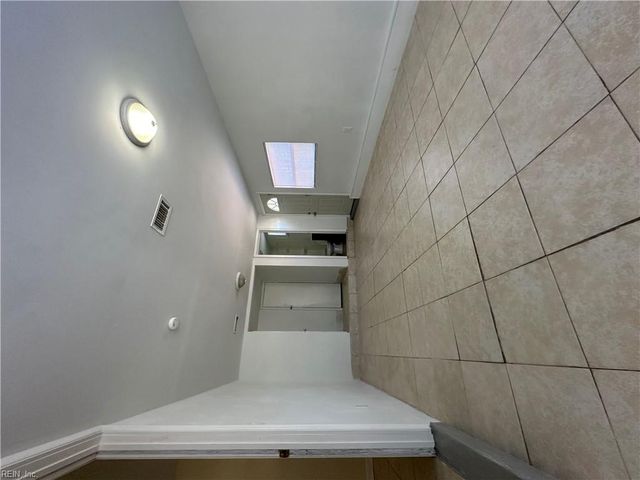 3633 Kim TER, Virginia Beach, VA 23452