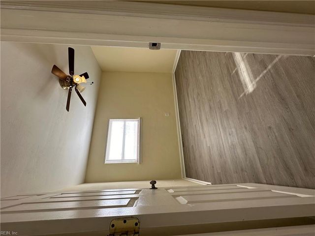 3633 Kim TER, Virginia Beach, VA 23452
