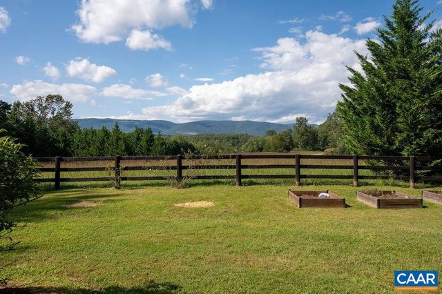 8165 OPEN GATE LN, Afton, VA 22920