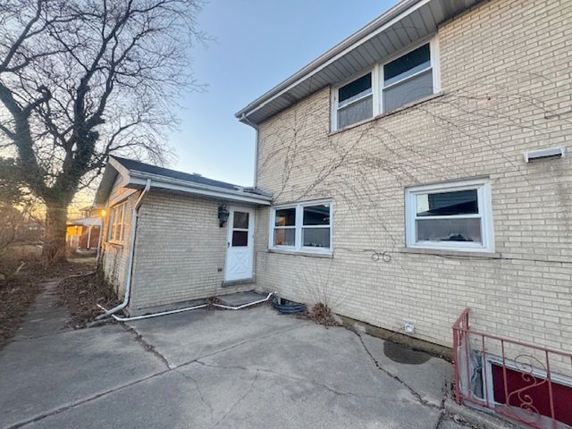 15900 Avalon Avenue, South Holland, IL 60473