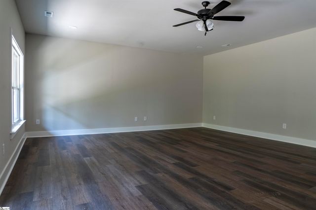 29 Montgomery Street, Greenville, SC 29609