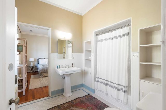 2545 N Hobson Avenue, North Charleston, SC 29405