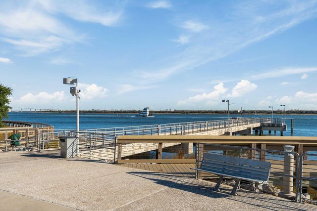 2545 N Hobson Avenue, North Charleston, SC 29405