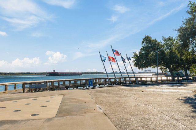 2545 N Hobson Avenue, North Charleston, SC 29405