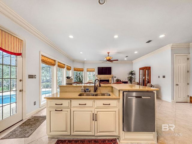 305 Peninsula Boulevard, Gulf Shores, AL 36542
