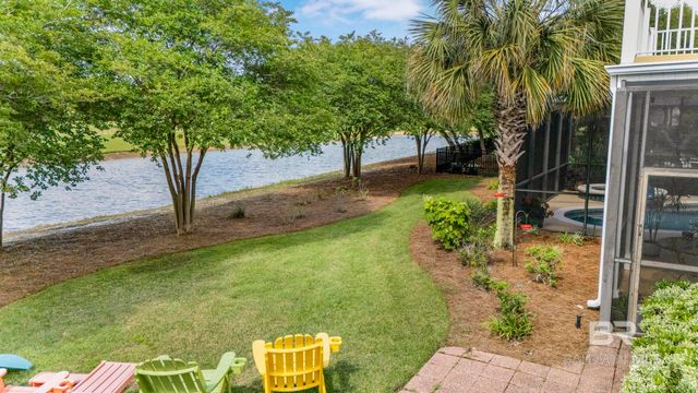 305 Peninsula Boulevard, Gulf Shores, AL 36542