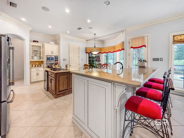 305 Peninsula Boulevard, Gulf Shores, AL 36542