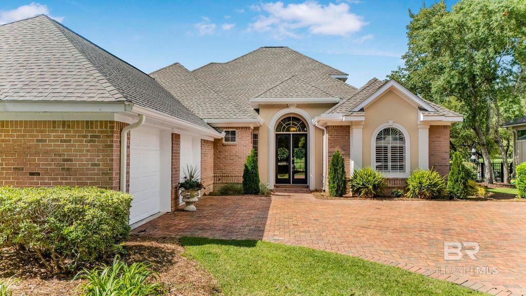 305 Peninsula Boulevard, Gulf Shores, AL 36542