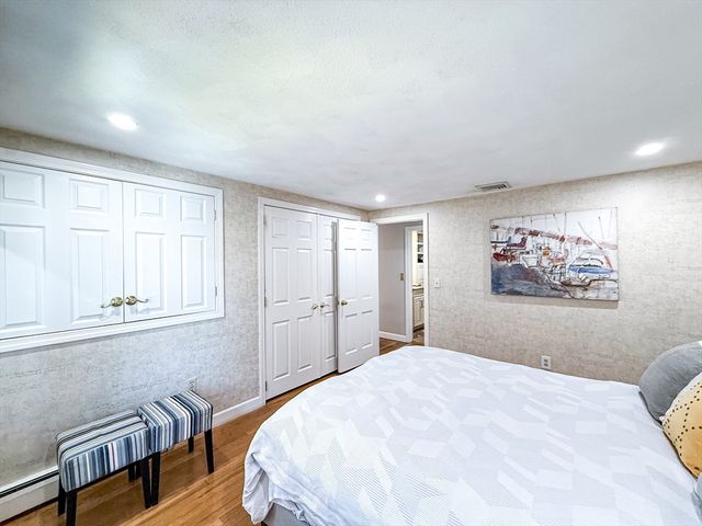 17 Robin Rd, Milford, MA 01757