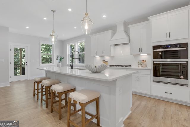 4082 Adler Circle, Buford, GA 30519