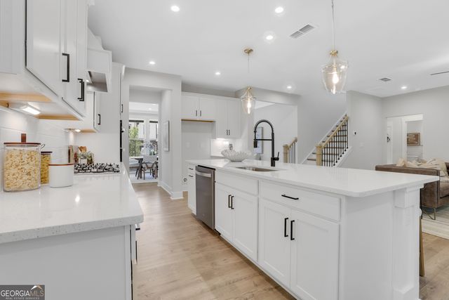 4082 Adler Circle, Buford, GA 30519