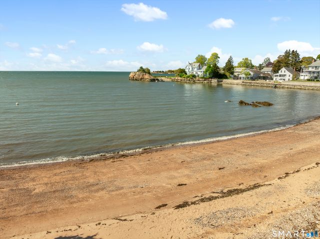 58 Grove St Extension, Branford, CT 06405