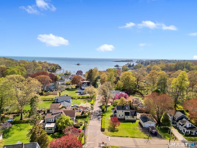 58 Grove St Extension, Branford, CT 06405