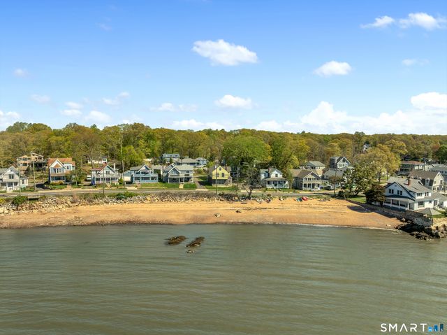 58 Grove St Extension, Branford, CT 06405