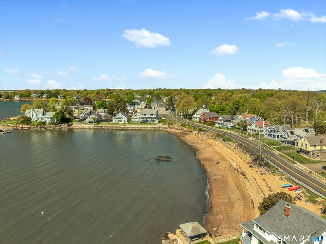 58 Grove St Extension, Branford, CT 06405
