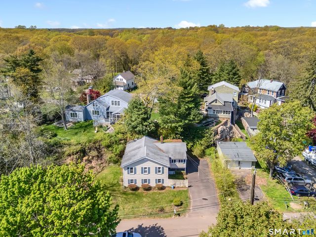 58 Grove St Extension, Branford, CT 06405