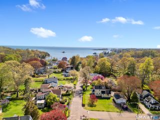 58 Grove St Extension, Branford, CT 06405