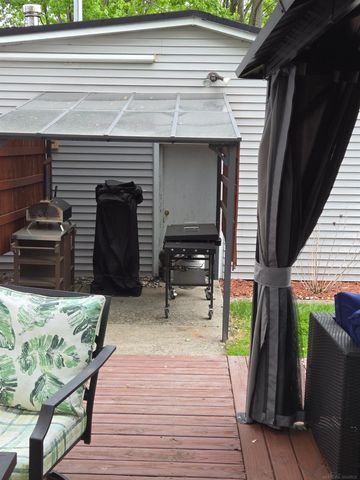 18224 Millar Road, Clinton Township, MI 48036