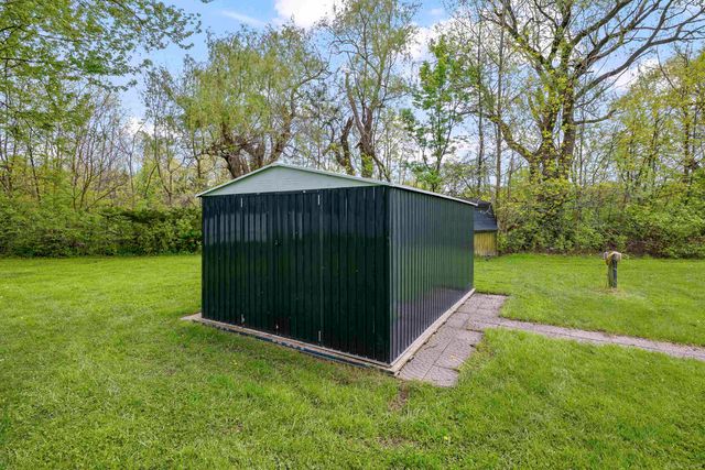 18224 Millar Road, Clinton Township, MI 48036