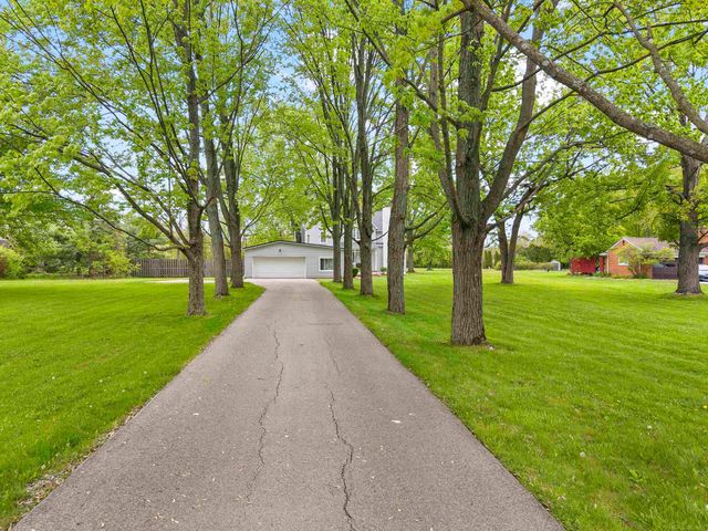 18224 Millar Road, Clinton Township, MI 48036