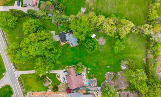18224 Millar Road, Clinton Township, MI 48036
