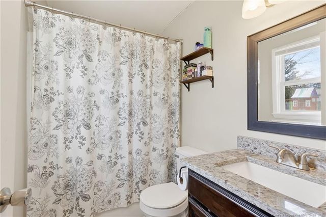 1083 Strickland Bridge Road, Fayetteville, NC 28304