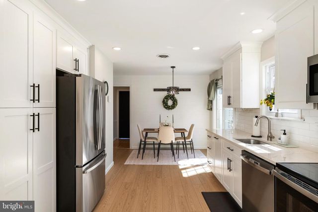 477 FLOCK RD, Hamilton, NJ 08619