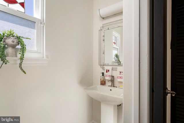 477 FLOCK RD, Hamilton, NJ 08619