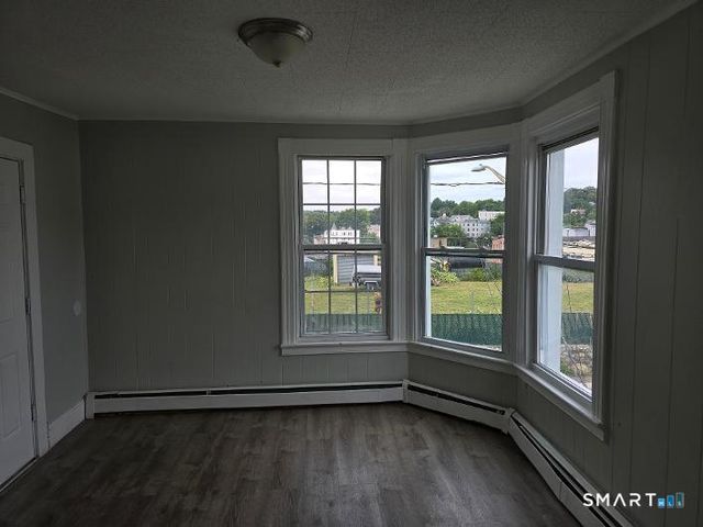 274 Orange Street 2nd floor, Waterbury, CT 06704