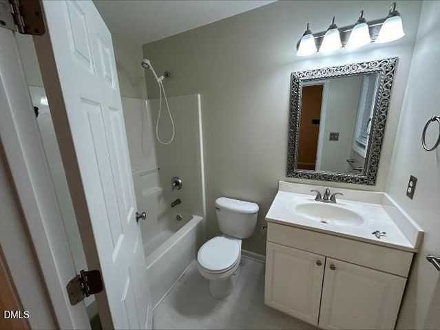 914 Savin Landing, Knightdale, NC 27545