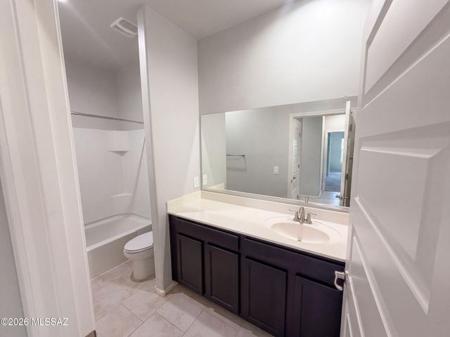 6867 S Portugal Avenue, Tucson, AZ 85757