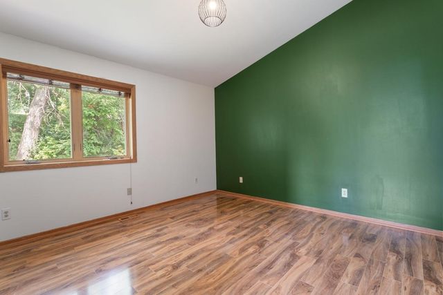 2455 Queensport Road, Woodbury, MN 55125