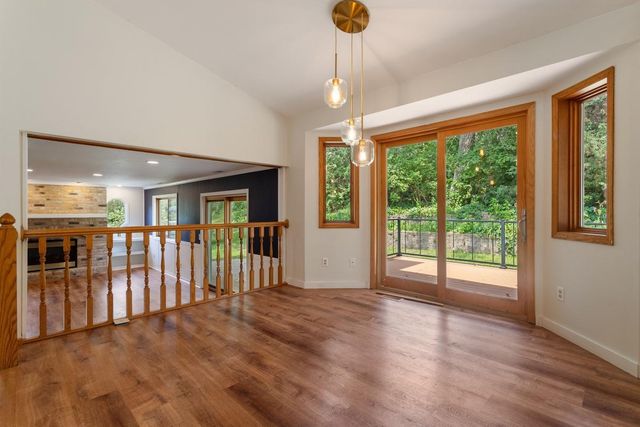 2455 Queensport Road, Woodbury, MN 55125