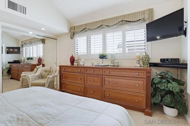 3914 Voltaire, San Diego, CA 92107