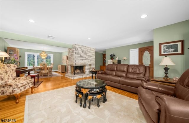 26 Old Route12, Kingwood Twp., NJ 08825