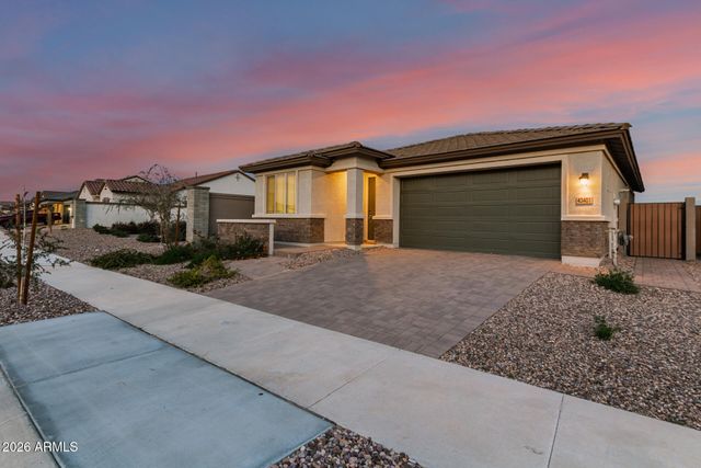 43401 N WOLLEMI Street, San Tan Valley, AZ 85140