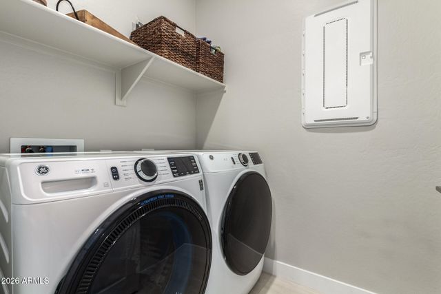 43401 N WOLLEMI Street, San Tan Valley, AZ 85140