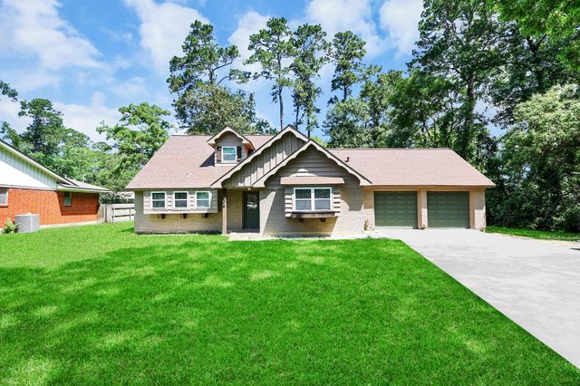 308 Wildwood Lane, Conroe, TX 77301
